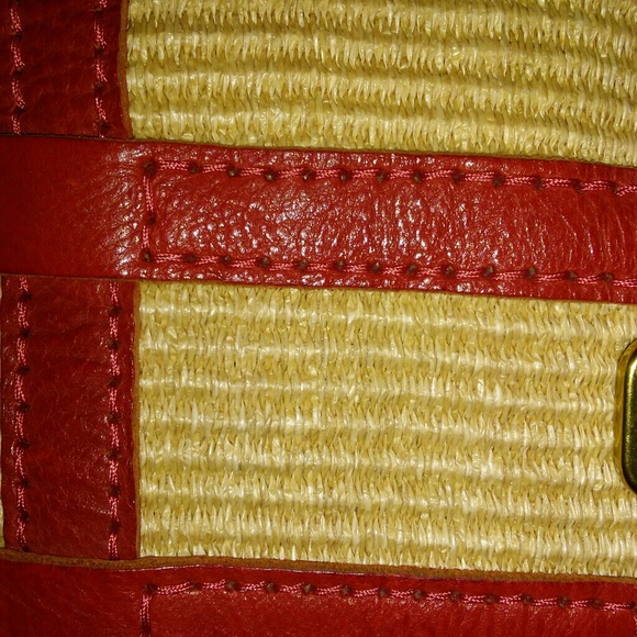 BEAUTIFUL FIFTY FOUR FOSSIL PURSE - Picture 7 of 7